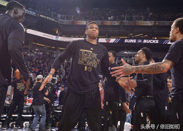 恩梅加：包括阿德耶米在内我们很多人都有进球机会，但没成功（恩梅加：阿德耶米等人都有破门良机，可惜未能把握）